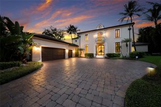 65 LIGHTHOUSE POINT DRIVE, Longboat Key, FL 34228