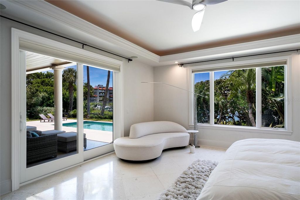 Image 17 of property listing at 65 LIGHTHOUSE POINT DRIVE, Longboat Key, FL 34228