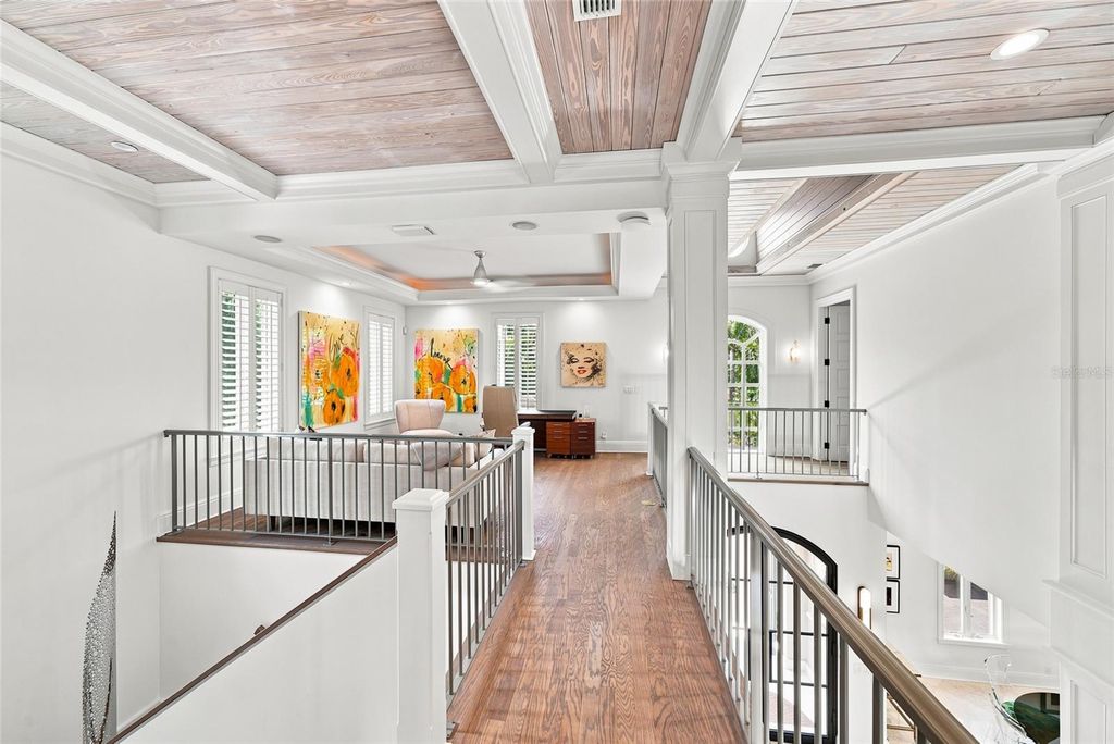 Image 26 of property listing at 65 LIGHTHOUSE POINT DRIVE, Longboat Key, FL 34228