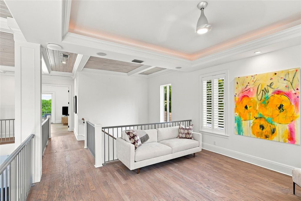 Image 27 of property listing at 65 LIGHTHOUSE POINT DRIVE, Longboat Key, FL 34228