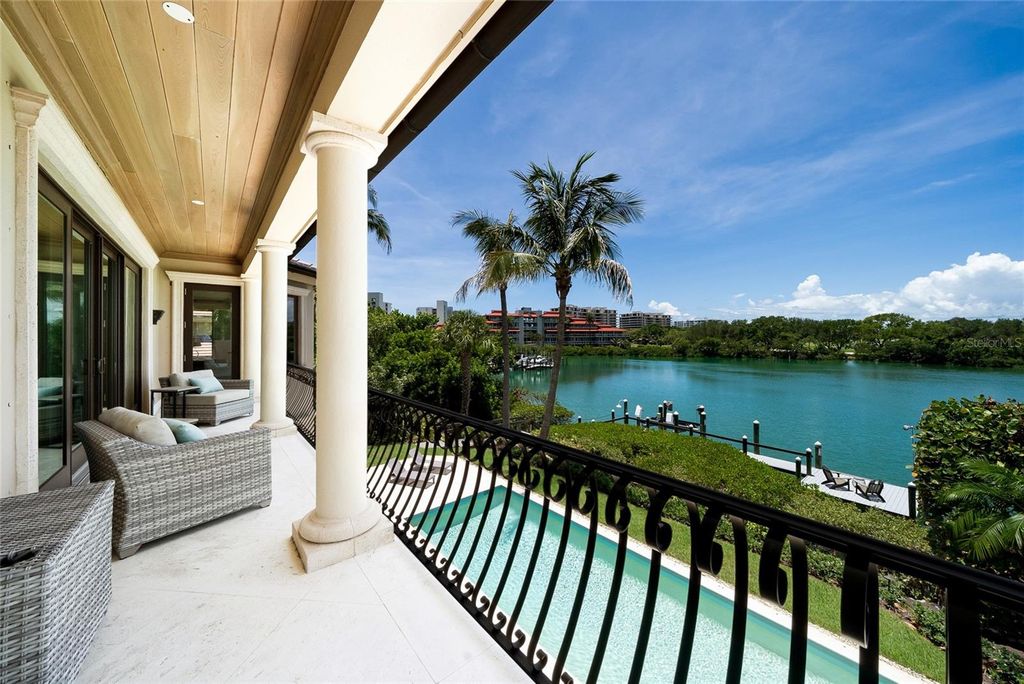 Image 31 of property listing at 65 LIGHTHOUSE POINT DRIVE, Longboat Key, FL 34228