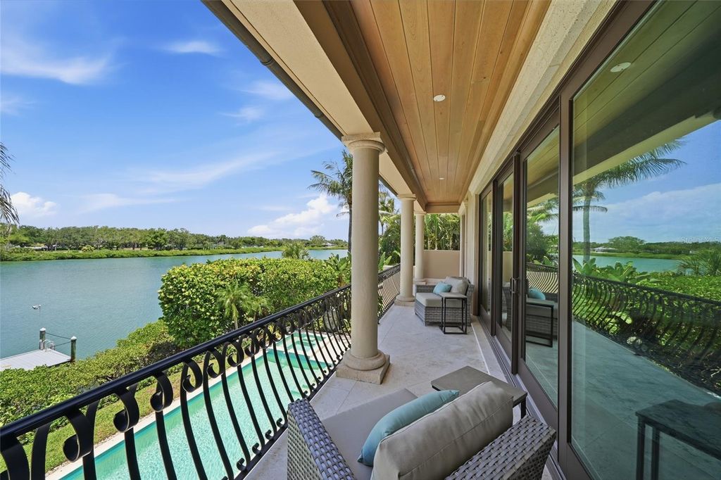 Image 32 of property listing at 65 LIGHTHOUSE POINT DRIVE, Longboat Key, FL 34228