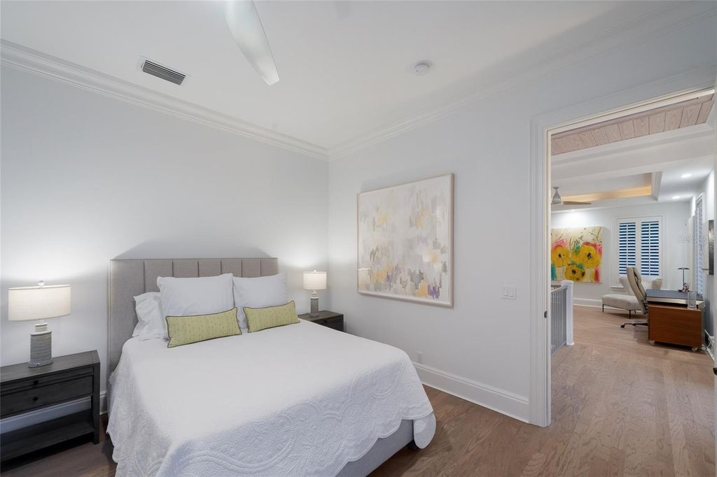 Image 37 of property listing at 65 LIGHTHOUSE POINT DRIVE, Longboat Key, FL 34228