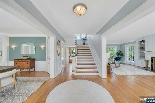 212 Midland Avenue, Montclair, NJ 07042