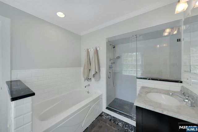 212 Midland Avenue, Montclair, NJ 07042