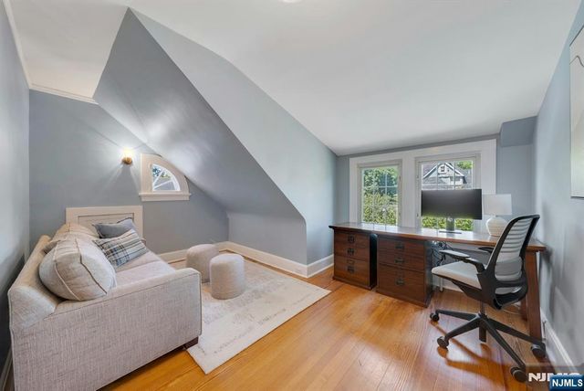 212 Midland Avenue, Montclair, NJ 07042