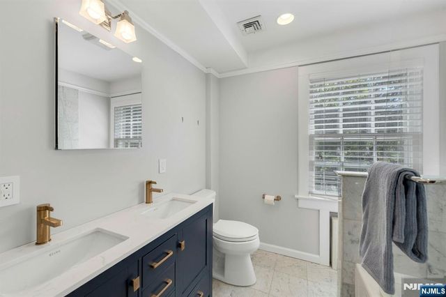 212 Midland Avenue, Montclair, NJ 07042