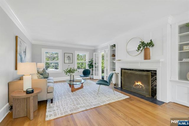 212 Midland Avenue, Montclair, NJ 07042