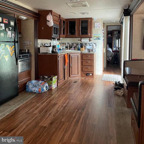 BLOCK 1 LOT 42 BOO BOO BLVD, Falling Waters, WV 25419