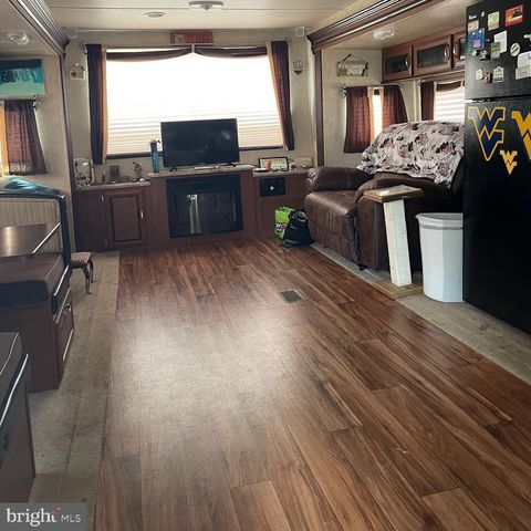 BLOCK 1 LOT 42 BOO BOO BLVD, Falling Waters, WV 25419