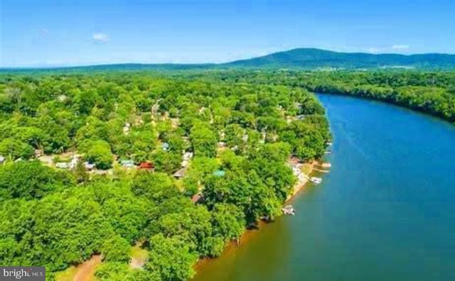 BLOCK 1 LOT 42 BOO BOO BLVD, Falling Waters, WV 25419