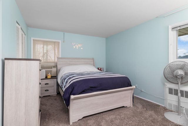 285 Edmunton 16, North Babylon, NY 11703