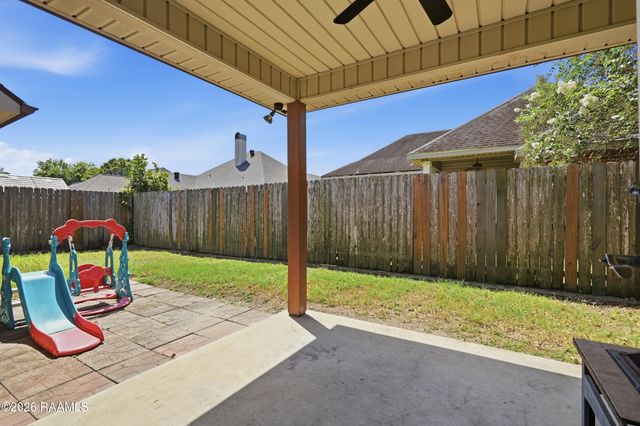 105 Nestling Cove, Carencro, LA 70520