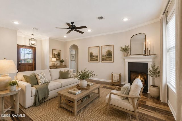 105 Nestling Cove, Carencro, LA 70520