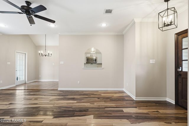 105 Nestling Cove, Carencro, LA 70520