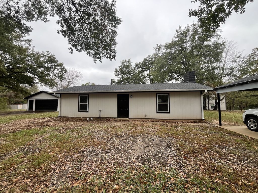 154 Sierra Madre Street, Payne Springs, TX 75156