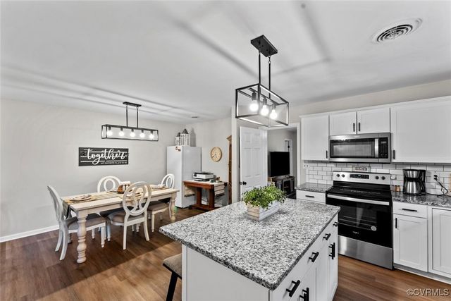 204 Prince Albert Ave, Colonial Heights, VA 23834