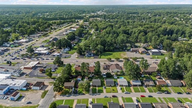 204 Prince Albert Ave, Colonial Heights, VA 23834