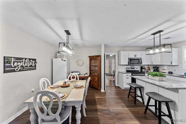 204 Prince Albert Ave, Colonial Heights, VA 23834