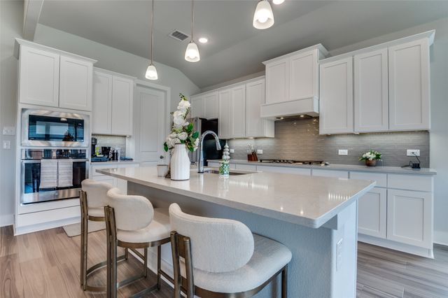 918 Hawthorn Lane, Mansfield, TX 76063