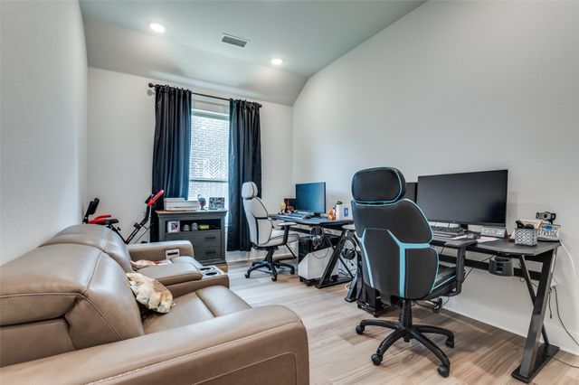 918 Hawthorn Lane, Mansfield, TX 76063