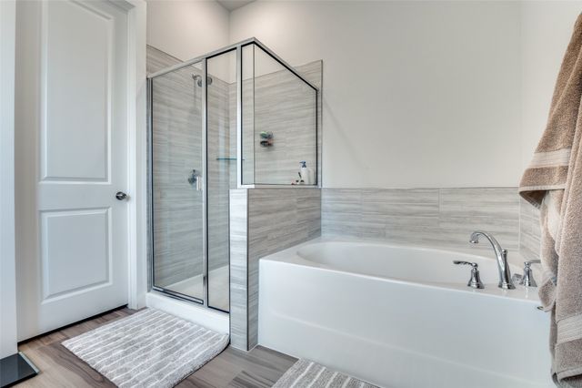 918 Hawthorn Lane, Mansfield, TX 76063