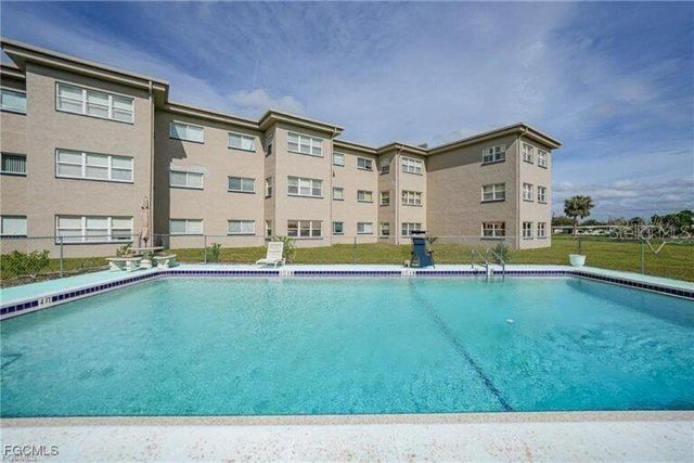 3100 HARBOR BOULEVARD 102, Port Charlotte, FL 33952