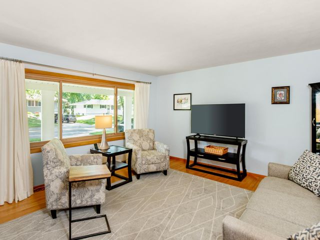 2628 Cedar Avenue, White Bear Lake, MN 55110
