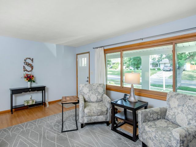 2628 Cedar Avenue, White Bear Lake, MN 55110