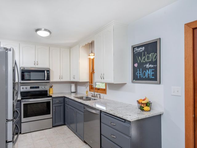 2628 Cedar Avenue, White Bear Lake, MN 55110