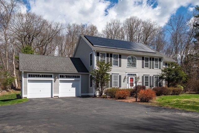 6 Drury Plains Road, Stratham, NH 03885