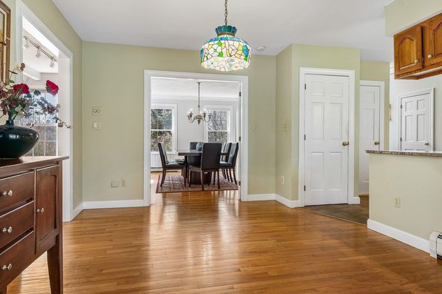 6 Drury Plains Road, Stratham, NH 03885