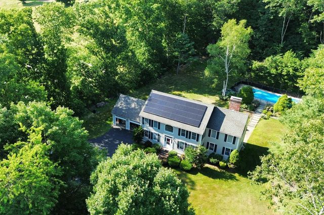 6 Drury Plains Road, Stratham, NH 03885