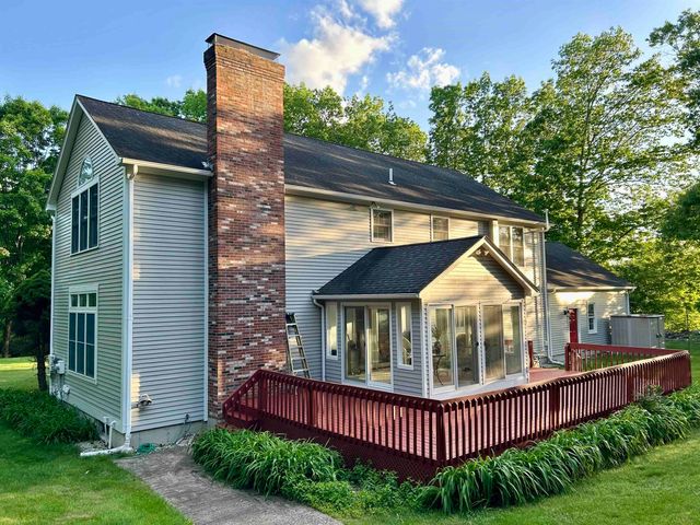 6 Drury Plains Road, Stratham, NH 03885