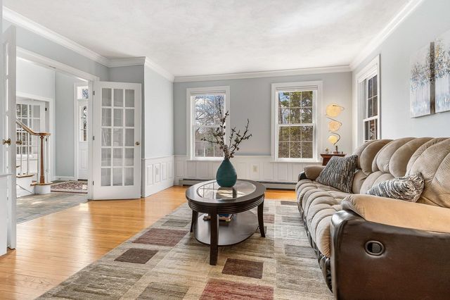 6 Drury Plains Road, Stratham, NH 03885
