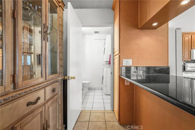 429 E Providencia B, Burbank, CA 91501