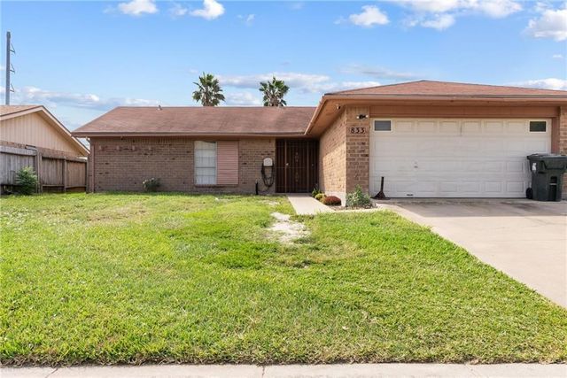 833 Orleans Dr, Corpus Christi, TX 78418