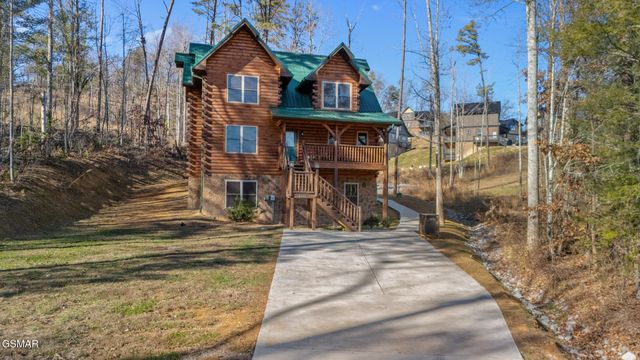 2804 Murray Ridge Road, Sevierville, TN 37876