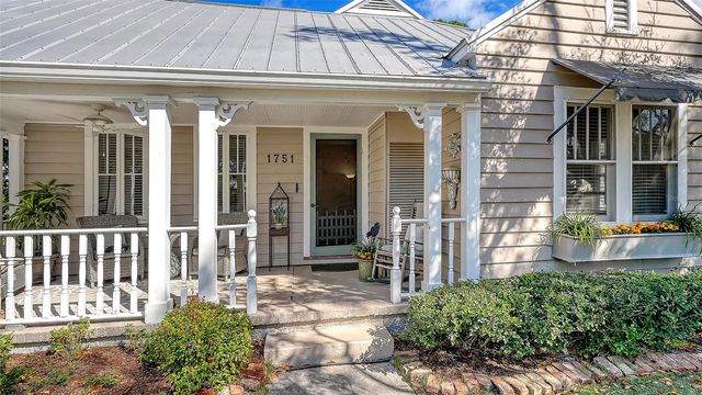 1751 FLOYD STREET, Sarasota, FL 34239