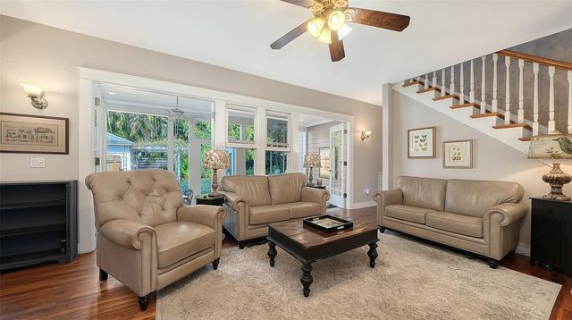 1751 FLOYD STREET, Sarasota, FL 34239