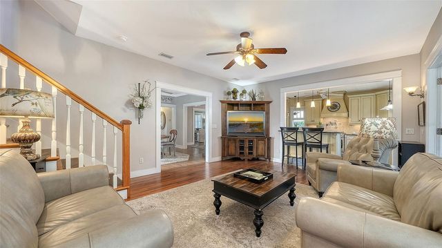 1751 FLOYD STREET, Sarasota, FL 34239