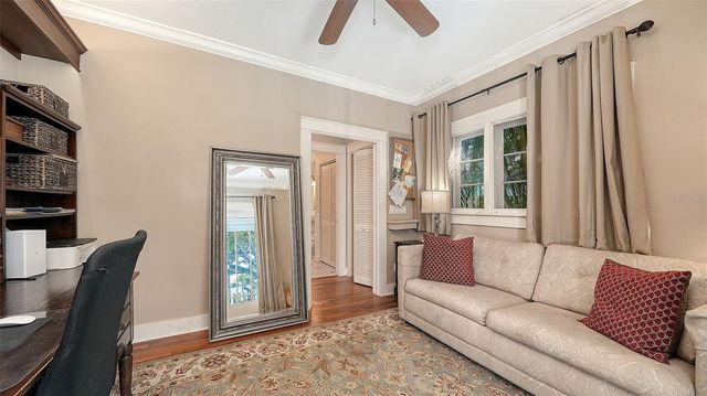 1751 FLOYD STREET, Sarasota, FL 34239