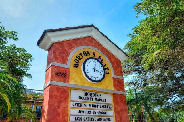 1751 FLOYD STREET, Sarasota, FL 34239