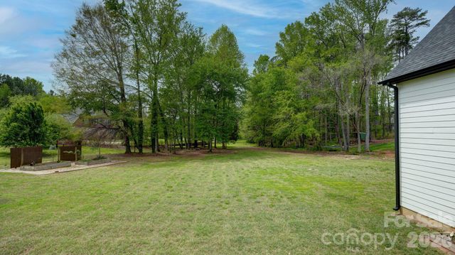 1775 Enochville Road, Kannapolis, NC 28081