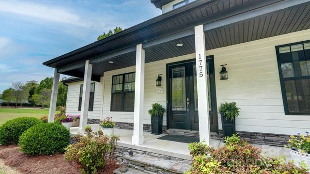 1775 Enochville Road, Kannapolis, NC 28081