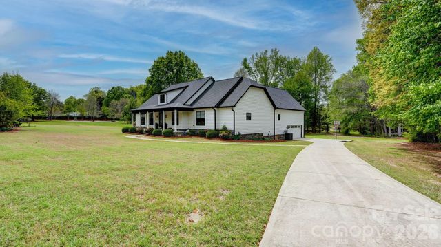 1775 Enochville Road, Kannapolis, NC 28081