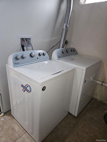 3514 BATES Drive, Sterling Heights, MI 48310