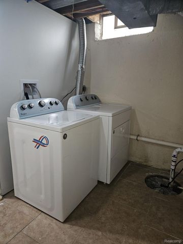 3514 BATES Drive, Sterling Heights, MI 48310