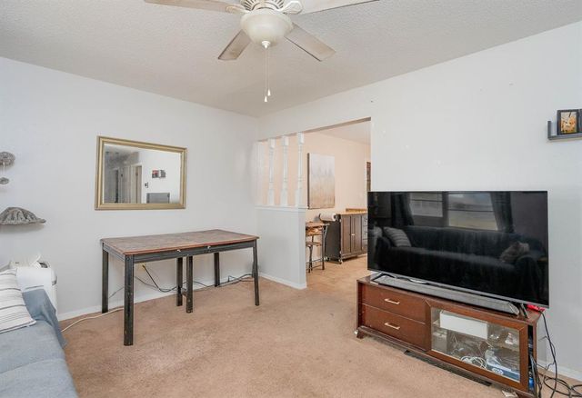1504 Lawton, Moore, OK 73160