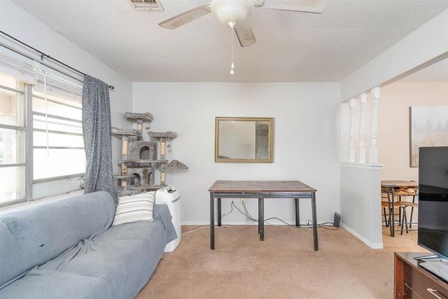 1504 Lawton, Moore, OK 73160